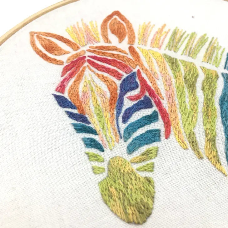 Kit de broderie Zebra avec cerceau Cinnamon