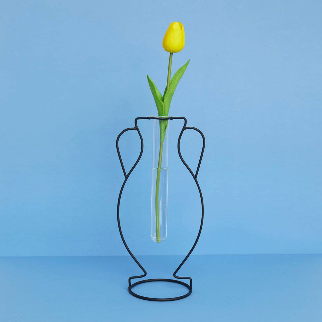 Vase Hellas Silhouette Noir – Métal & Verre Design Balvi Balvi