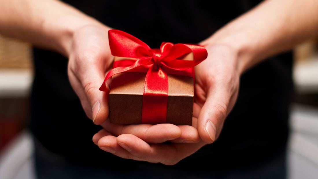 Cadeaux originaux pour homme : les meilleures idées quand on veut VRAIMENT surprendre