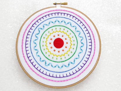Rainbow Sampler Kit de broderie fait main Hoop Art Oh Sew Bootiful