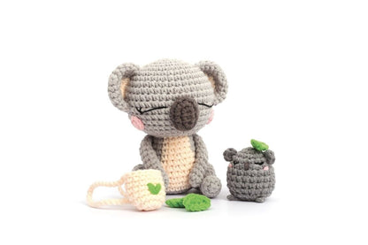 Amigurumi Koala fini 🐨. Une peluche crochet kawaii d’environ 12,5 cm à réaliser soi-même.
