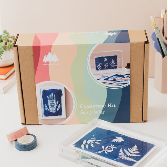 Kit Cyanotype, impression solaire DIY, impression solaire botanique My Papercut Forest