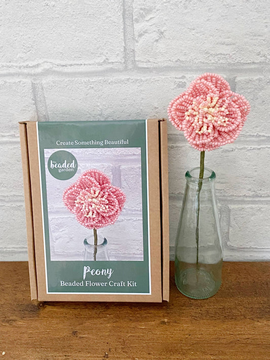 Kit de création de fleurs perlées - Pivoine. Une idée cadeau créative. The Beadology Shop