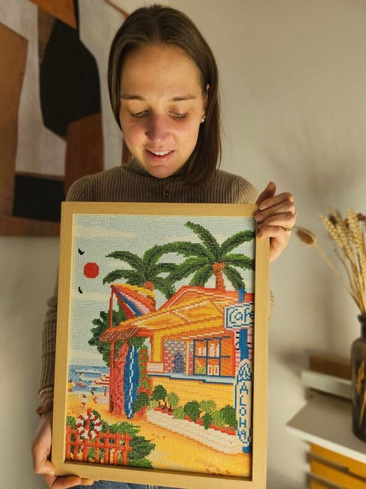 Peinture en Diamant – Hawaï Plage Café 30x40 cm – Kit Complet Diamond Painting