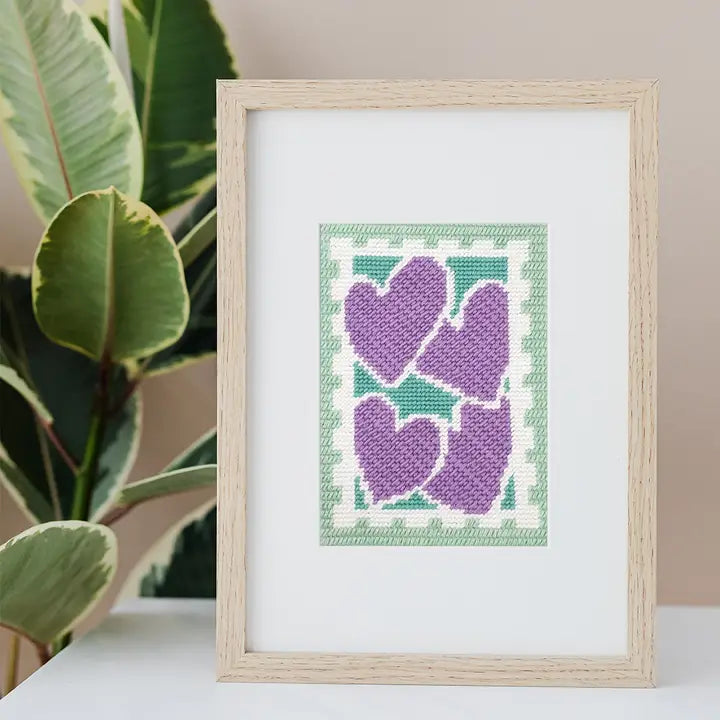 Canvas Kit - DIY - Hearts Stamp