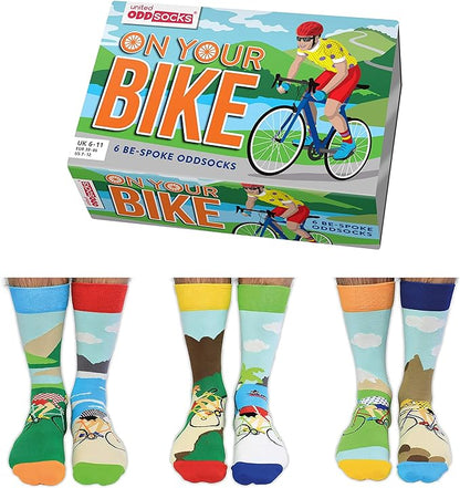 SUR VOTRE VÉLO | Coffret Cadeau 6 Chaussettes Impaires Vélo – United Oddsocks | Taille 39-46 United Oddsocks