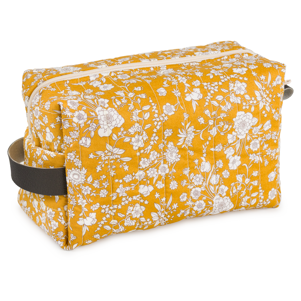 Kit couture trousse de beauté Madeleine – Trousse matelassée Liberty Fabrics Com'1 Idée