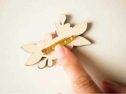 Kit DIY Mes Broches Fleuries en Acrylique – Créez 2 Broches Colorées LA PETITE EPICERIE