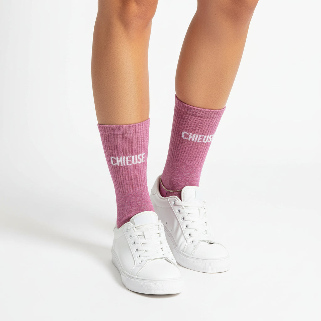 chaussettes chieuse rose portées style fun femme
