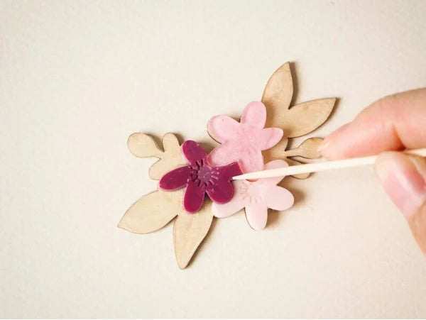 Kit DIY Mes Broches Fleuries en Acrylique – Créez 2 Broches Colorées LA PETITE EPICERIE