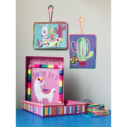 Kit Créatif Laine & Pompons Enfant BOX CANDIY Totally Deco – Coffret DIY Lama Coloré BoxCanDIY