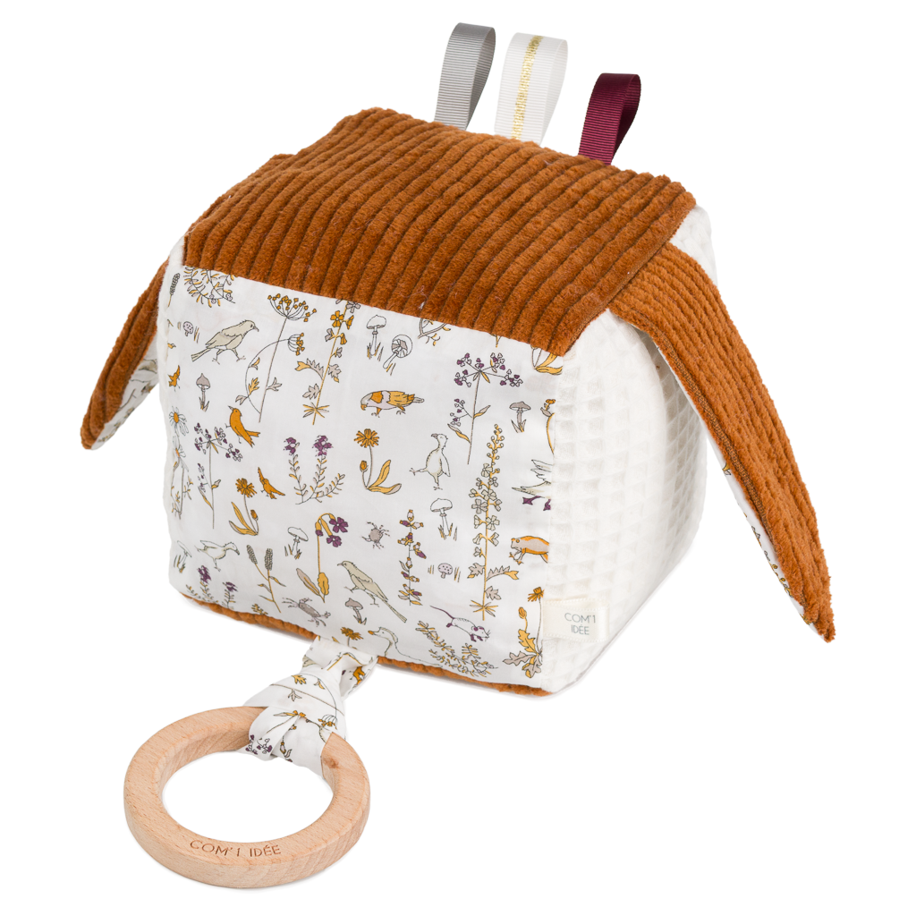 Kit couture cube d’éveil bébé Olympe – Jouet sensoriel Montessori en Liberty Com'1 Idée