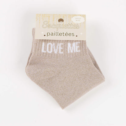 detail message love me socquettes paillettes femme