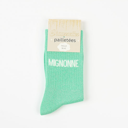 detail message mignonne chaussettes fantaisie femme