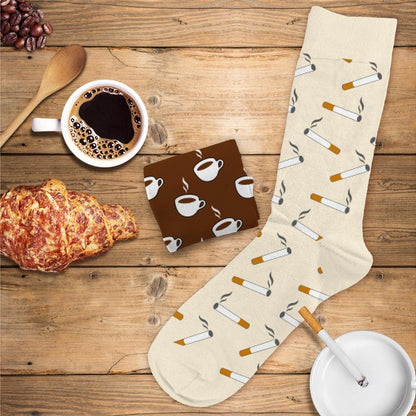 Gros plan chaussettes Café Clop collection plats et boissons mythiques