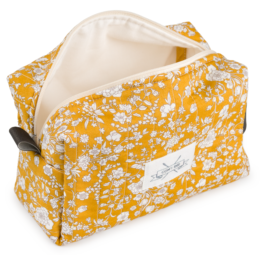 Kit couture trousse de beauté Madeleine – Trousse matelassée Liberty Fabrics Com'1 Idée