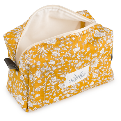 Kit couture trousse de beauté Madeleine – Trousse matelassée Liberty Fabrics Com'1 Idée