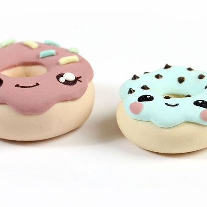 Donuts kawaii réalisés en pâte polymère FIMO