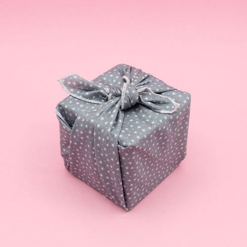 Furoshiki Petites Étoiles en coton – Emballage cadeau zéro déchet (4 tailles) Machatatelier
