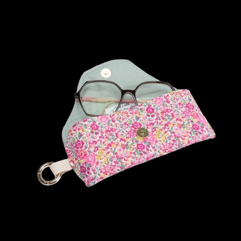 Kit Couture Étui à Lunettes “Isis” – Étui Liberty Fabrics DIY avec Mousqueton Doré Com'1 Idée