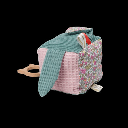 Kit Couture Cube d’Éveil Bébé “Charline” – Jouet Sensoriel Liberty Fabrics DIY Com'1 Idée