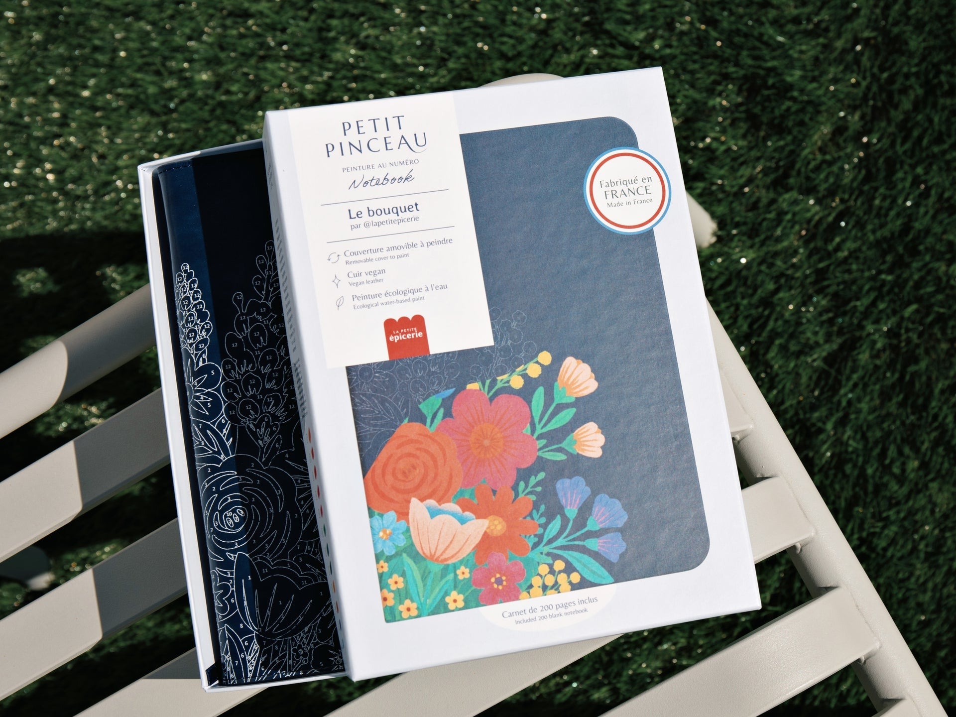 Notebook à Peindre – Bouquet 🌸 | Carnet créatif à personnaliser | La Petite Épicerie LA PETITE EPICERIE