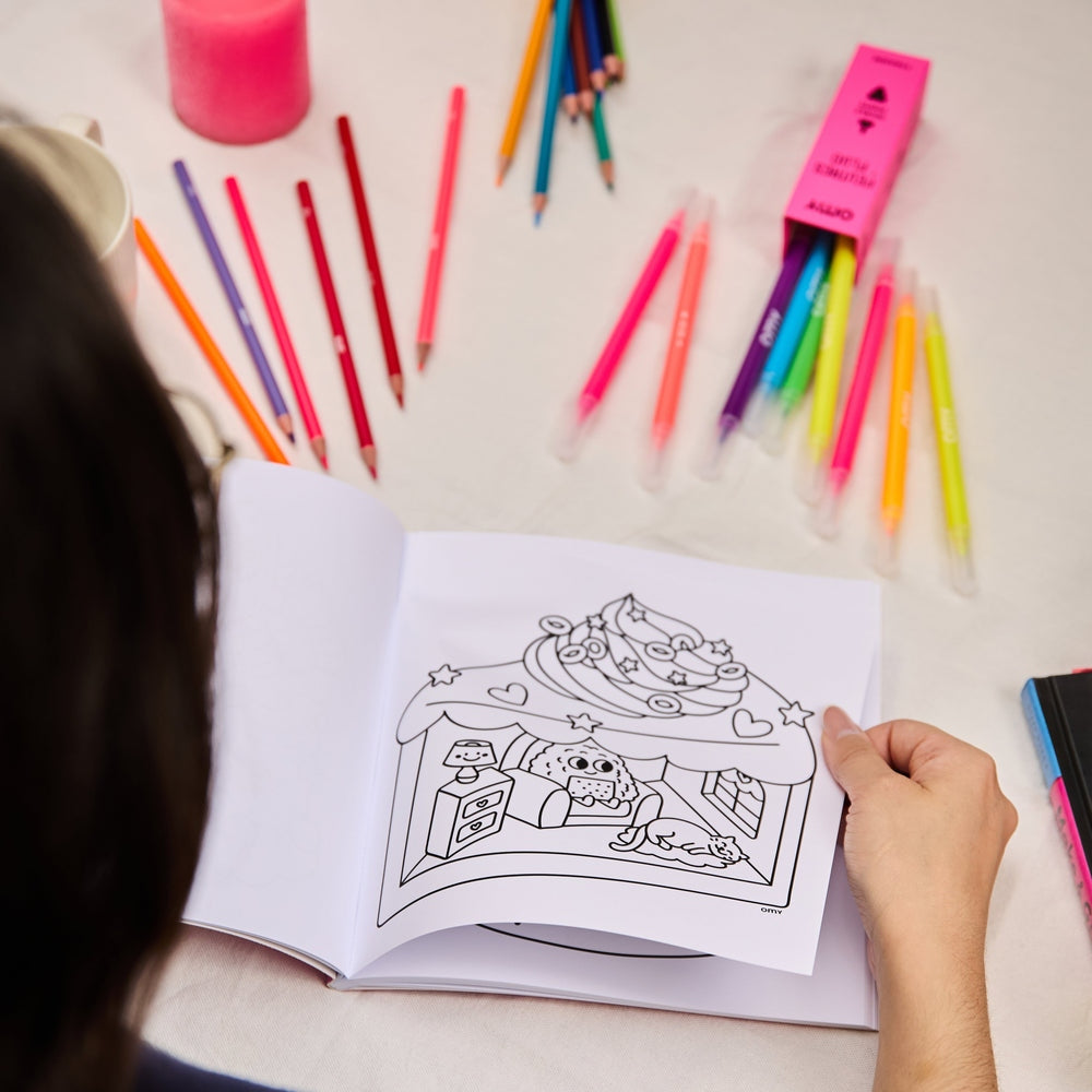 Cozy Art – Cahier de coloriage Kawaii “Cozy” – 28 pages détachables apaisantes omy