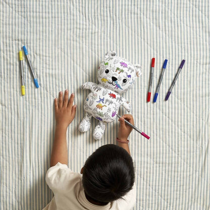 Peluche à colorier Dinosaure Artie Bear – Ours créatif lavable avec feutres eatsleepdoodle EU