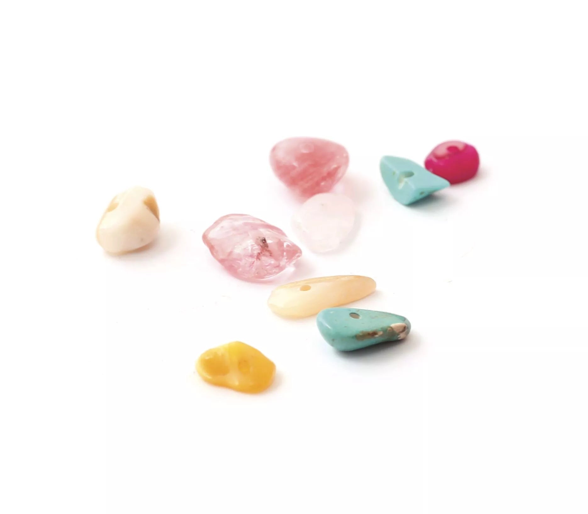 Perles naturelles colorées pour création de bijoux artisanaux