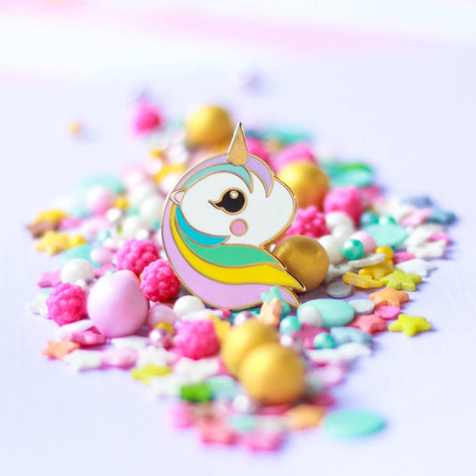 Broche Licorne Pastel Arc-en-ciel – Pin’s Kawaii Émail Doré | Joy Cadeaux Studio Inktvis B.V.