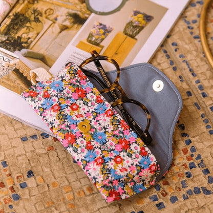 Kit Couture Étui à Lunettes “Athéna” – Étui Liberty Fabrics DIY avec Mousqueton Doré Com'1 Idée