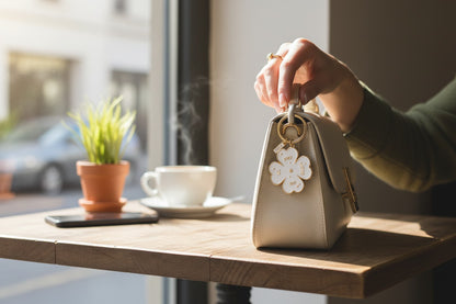 Porte-clés Don't Lose Me en émail doré – accessoire fun pour clés All the ways to say