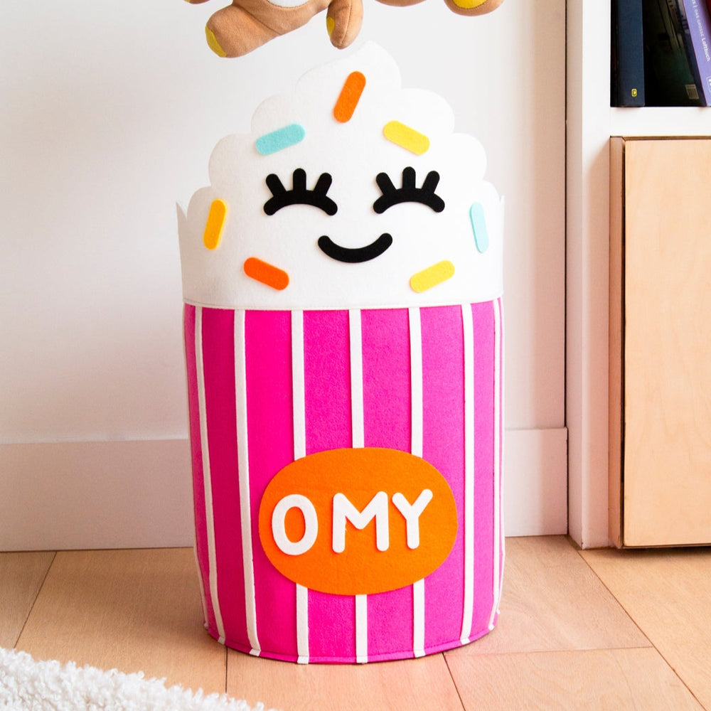 Sac de rangement enfant Yummy en feutrine – Panier ludique OMY 48 x 28 cm omy