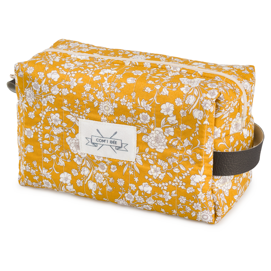 Kit couture trousse de beauté Madeleine – Trousse matelassée Liberty Fabrics Com'1 Idée
