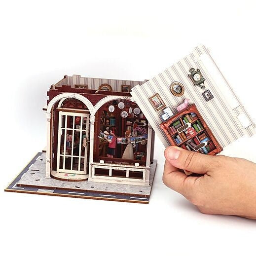 Maquette 3D Bois Vitrine Book Store – Librairie Miniature Lumineuse DIY GRAINE CREATIVE