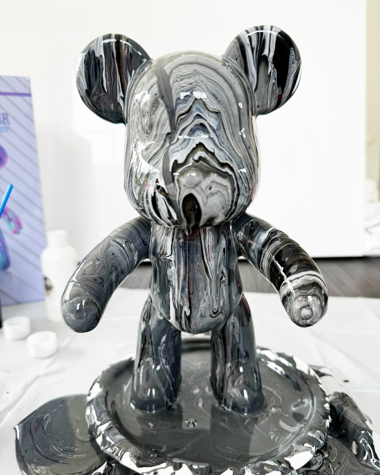 Kit de peinture pouring fluide art - Ours Teddy Bear Noir /Blanc /Gris JOY!