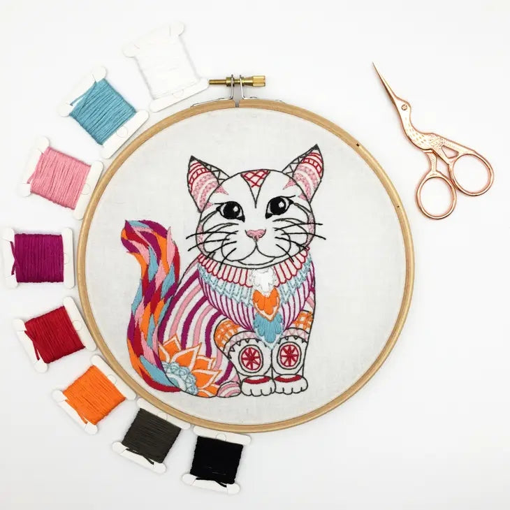 Kit Broderie Chat Cinnamon