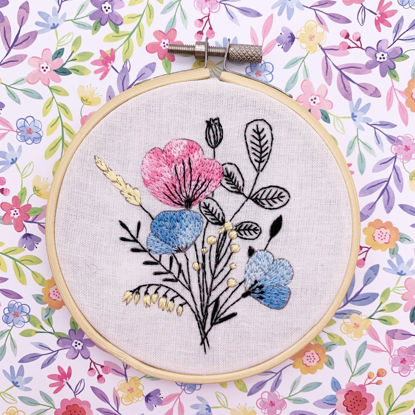 Mini kit de broderie florale