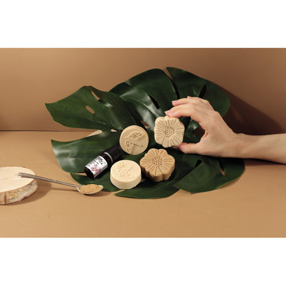 DIY Shea Soap Kit allowing you to make 4 soaps yourself
