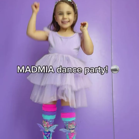 Chaussettes MADMIA Mermaid Vibes portées, accessoire fun pour tenue originale